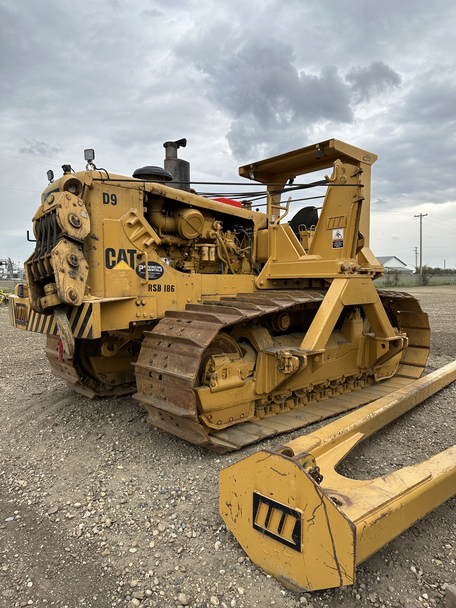 Featured image for “Caterpillar 594 G/H Side boom”
